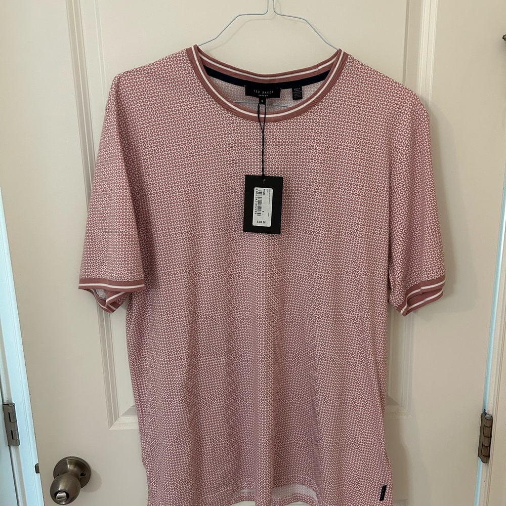 Men's Pink T-Shirt